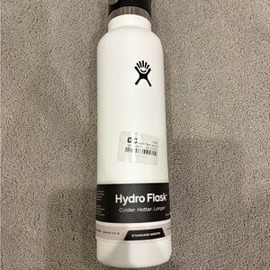 Hydro Flask White Insulated Bottle